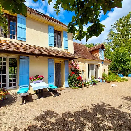 Le Moulin En Route Rose En Grijs, Badkamer En 3* Bleves