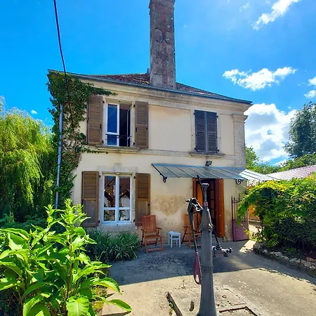 Bed & Breakfast Le Moulin En Route Rose En Grijs, Badkamer En Bleves